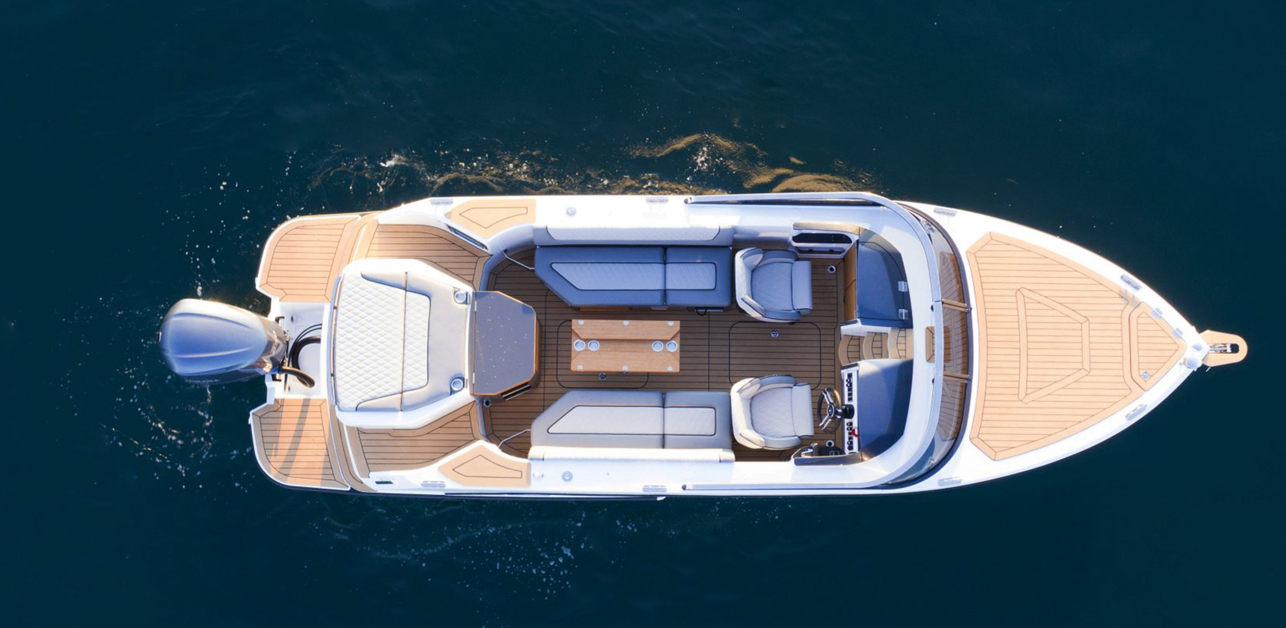 Alfastreet_Marine_electric_boat_usa_dealer_nauticalventures.com_01
